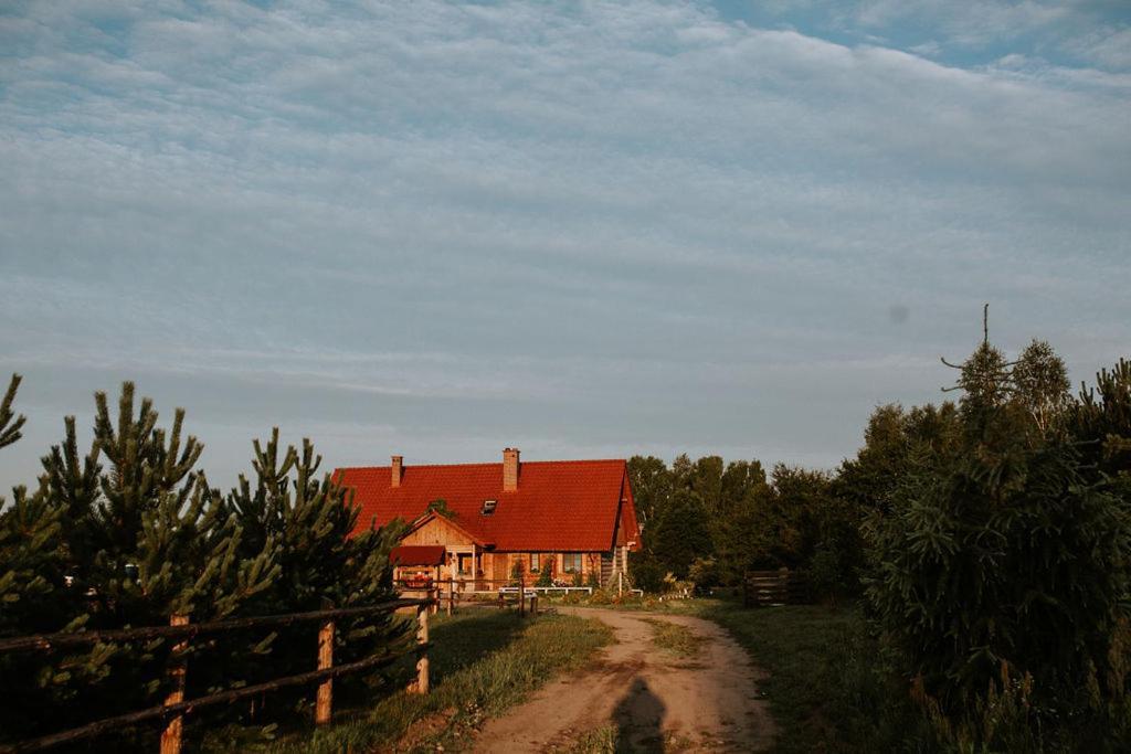 Dom Goscinny Sowia Stopka Miłomłyn Extérieur photo